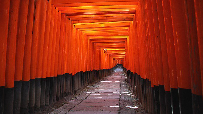 Kyoto Travel Guide: Temples, Geisha Districts and Zen Gardens